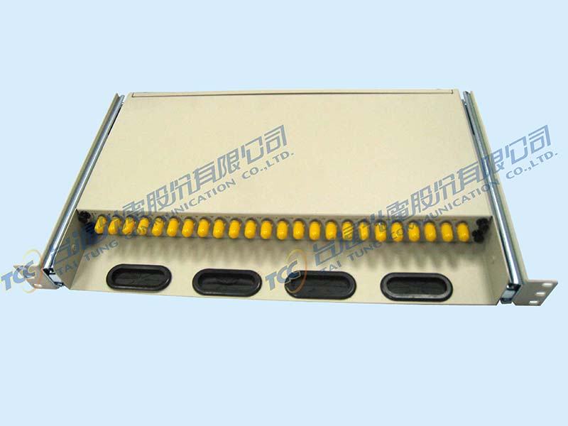 Rack-Mount Fiber Distribution Panel (RM-FDP24)
